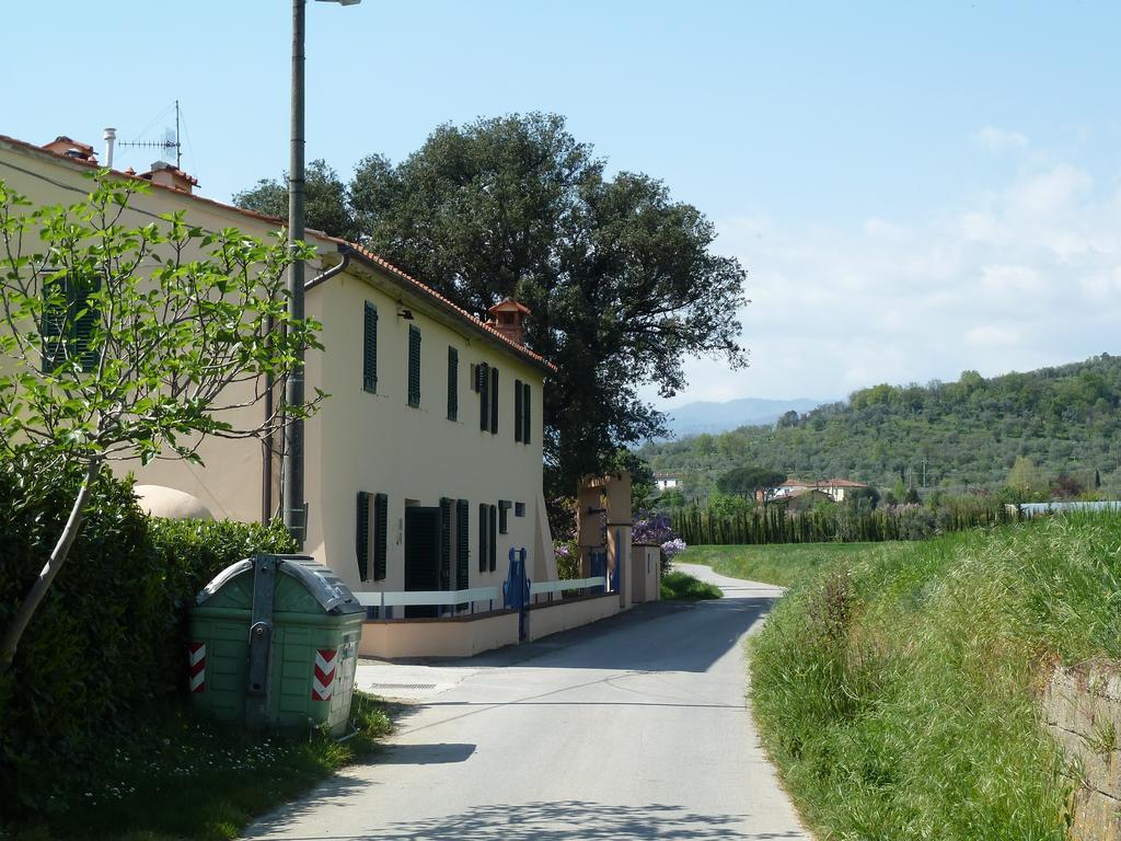 Al Vecchio Leccio Guest House Pistoia Exterior photo